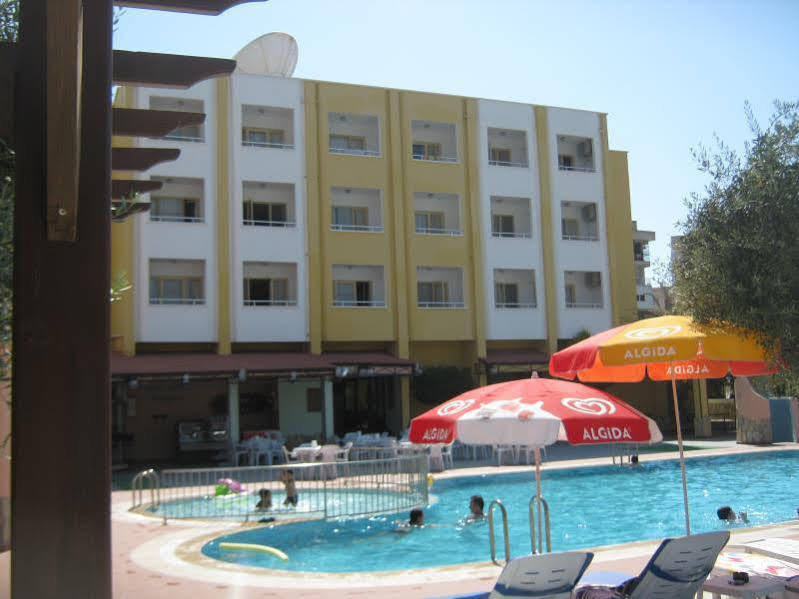 Oya Apartments Kuşadası Exterior photo