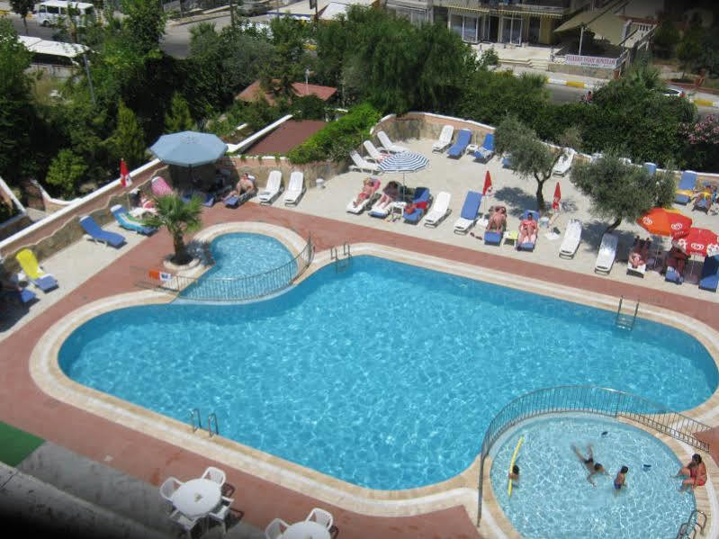 Oya Apartments Kuşadası Exterior photo